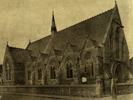 Photo of Exterior of Tyndale Congregational Church