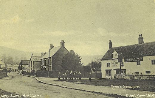 Old Postcard of Red Lion Inn (Kings Stanley)