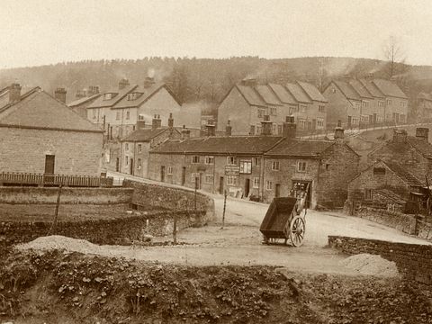 Recent Photograph of The Village (Grindleford)